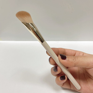 Pincel Corrector Individual Más Popular, Pincel en Forma de Dedo <span class=keywords><strong>para</strong></span> Base y Corrector - Product Image 1