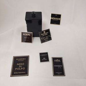 Etiquetas adhesivas privadas adhesivas impermeables de lujo personalizadas para botellas de vino y perfume con diseño profesional - Product Image 4