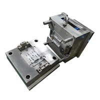 Moldes de Inyección para Piezas Automotrices con Dureza H13 y Sistema de Control de Temperatura con Calentamiento por Aceite para Piezas Estructurales Interiores