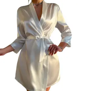 Pyjama en soie Robe de bain sexy Lingerie exotique Homewear Vêtements de nuit pour femmes