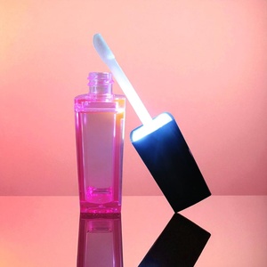 Brillo de labios con luz LED y espejo al por mayor - Product Image 6