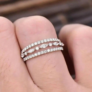Elegante Anello a Fascia Traforata, Stile Coreano Minimalista, Gioielli da Donna alla Moda, per Uso Quotidiano, Regalo Chic - Product Image 5