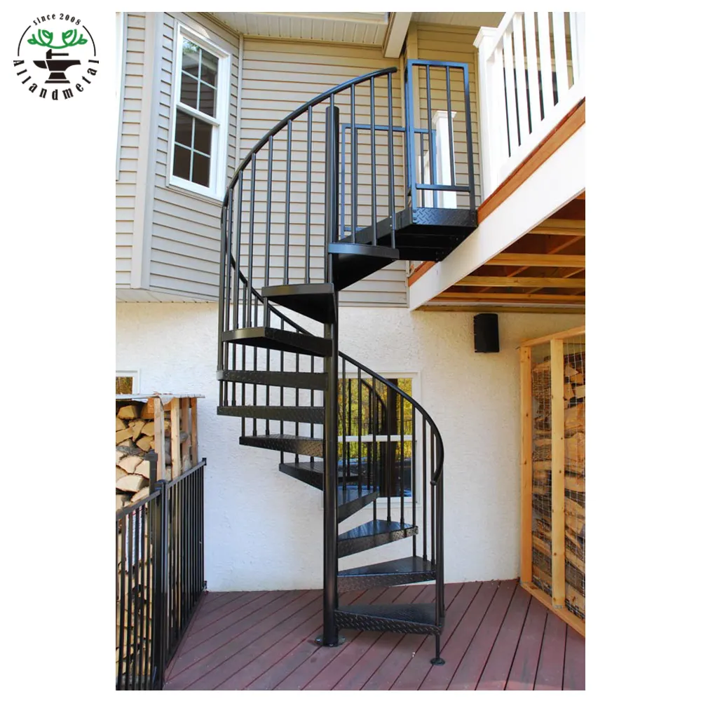 Dış yuvarlak merdiven baklavalı sac metal adımlar merdiven tasarımı çelik korkuluk