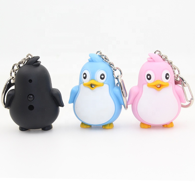 3D พลาสติก penguin ไฟฉาย LED พวงกุญแจเสียงตลก