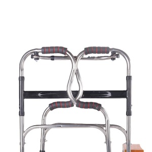 Déambulateur pliant en acier inoxydable Chuangxi X3 pour l'aide à la mobilité - Product Image 4