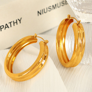Pendientes de aro chapados en oro de 18k, aleación de zinc, forma redonda grande para mujer, joyería de moda EH337 - Product Image 4
