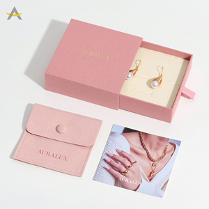 Scatola Portagioie Auralux in Cartoncino Rosa con Cassetto Scorrevole e Logo Personalizzato per Orecchini, Anelli e Collane - Product Image 2