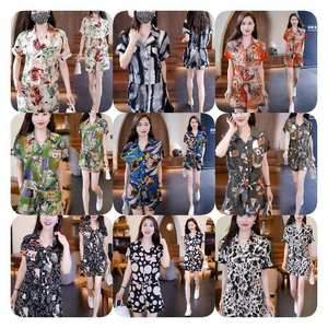 Conjunto corto informal con top con estampado de letras, camiseta y pantalones cortos Conjunto de dos piezas de verano para mujer a juego - Product Image 6