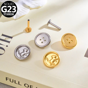 Pendientes de titanio F136 chapados en oro para bodas, con parte trasera plana, para cartílago, labio, nariz, en varios tamaños - Product Image 2