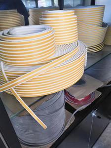 Bande météo de fenêtre de porte en forme de D moderne de l'usine Foshan joint en mousse de caoutchouc adhésif insonorisé pour voitures PVC EPDM <span class=keywords><strong>vis</strong></span> facile - Product Image 3