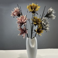 Vente flash Fleurs en mousse EVA Plantes artificielles Fleurs en mousse artificielles Fleurs en PE pour la décoration d'événements
