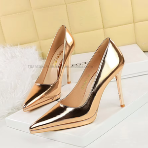 Escarpins de luxe en cuir verni marron nude, élégants, à nœud papillon, bout pointu, talons aiguilles pour femme - Product Image 3