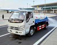 Camion à eau multifonctionnel diesel 4x2 personnalisé avec pompe pour le contrôle de la poussière, le refroidissement des zones à haute température, la construction agricole