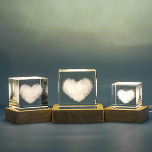 Lampe en cristal personnalisée <span class=keywords><strong>Aban</strong></span> Crystal avec gravure intérieure 3D, cube en cristal poli, lampe LED alimentée par USB, lumière chaude, décoration d'intérieur, cadeaux, veilleuse - Product Image 4