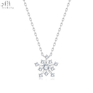 Collar de Diamantes Naturales con Cadena de Oro Blanco de 18K y Colgante de Copo de Nieve de Diseño Elegante y Alta Calidad, Joyería Fina para Mujer, Regalo de Cumpleaños - Product Image 1