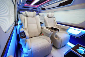 Produits en Stock : Toyota <span class=keywords><strong>Hiace</strong></span> Diesel d'Occasion 2017, 9 Places – Fourgonnettes Toyota à Vendre - Product Image 4