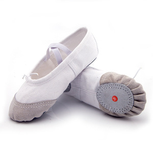 Zapatos <span class=keywords><strong>de</strong></span> Punta baratos para <span class=keywords><strong>niñas</strong></span>, <span class=keywords><strong>zapatillas</strong></span> <span class=keywords><strong>de</strong></span> <span class=keywords><strong>ballet</strong></span> <span class=keywords><strong>de</strong></span> talla grande 3002 con algodón suave y suela <span class=keywords><strong>de</strong></span> gamuza dividida, plantilla <span class=keywords><strong>de</strong></span> PU y Punta <span class=keywords><strong>de</strong></span> cuero - Product Image 1