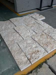 Alta qualità moderna esterno/rivestimento della parete interna Beige pietra calcarea coltivata mattonelle con finitura superficiale Modulare - Product Image 6