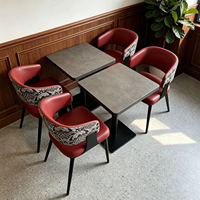 Chaise de restaurant commerciale moderne et durable avec structure en fer, dossier ergonomique incurvé et assise rembourrée, écologique