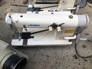 จักรเย็บผ้าญี่ปุ่นยี่ห้อ JUKIS รุ่น MH-380 MH-382 แบบเตียงราบความเร็วสูง 2 เข็ม เย็บแบบโซ่คู่ - Product Image 2