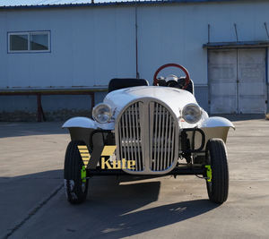 Voiture électrique miniature vintage blanche, cabriolet classique de rue avec 2 sièges en cuir et boîte de vitesses automatique, alimentée par batterie au lithium - Product Image 1