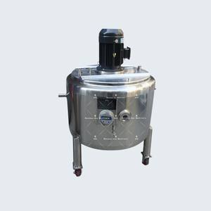 Machine à mélanger les aliments sous vide électrique de type levage et inclinaison, chauffage électrique, 200 litres - Product Image 1