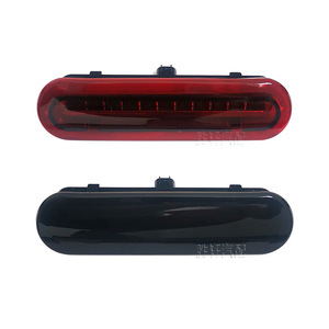 Luz de freno LED Suzuki Jimny, tercera luz de freno montada en la parte superior, roja y negra, 12V, para modelos 2019-2021 - Product Image 1