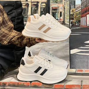 รองเท้ากีฬาผู้หญิงแบบผูกเชือก แฟชั่นทันสมัย สไตล์เยอรมัน พื้นยาง PU ใส่ได้ทุกฤดู เหมาะสำหรับวิ่งและใส่ลำลอง - Product Image 2