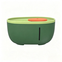 Fontaine à eau pour animaux de compagnie en forme d'avocat en PC, filtration 4 étapes, lumière LED, étanche, niveau d'eau visible pour chiens