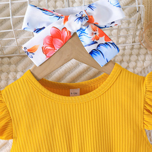 Süßes Kleid mit Schleife und Flügelärmeln für kleine Mädchen, niedliches zweiteiliges Set aus Patchwork-Rock und Kopftuch für Babys - Product Image 3