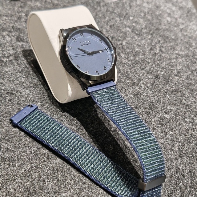 Custom Brand Nylon Hook and Loop Watch Band Fashion Minimalist Men's Waterproof Calendar Quartz Watches SABR Logo Arabic Numbers