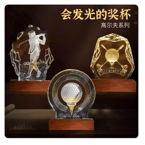Trofeo de golf de cristal personalizado grabado con láser con logotipo para premios y eventos - Product Image 2