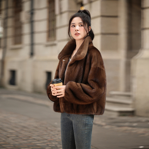 Manteau <span class=keywords><strong>en</strong></span> fourrure de vison court décontracté pour femmes, nouveau design 2025, avec col <span class=keywords><strong>en</strong></span> velours et doublure <span class=keywords><strong>en</strong></span> soie, <span class=keywords><strong>veste</strong></span> d'hiver de luxe - Product Image 1