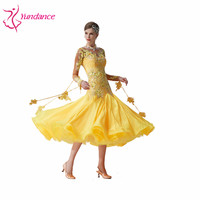 B-19543 Personnalisé Haute Qualité Salle De Bal Robe De Soirée Haut De gamme Jaune Longue Valse Robe Lisse Moderne Robe Pour Concours