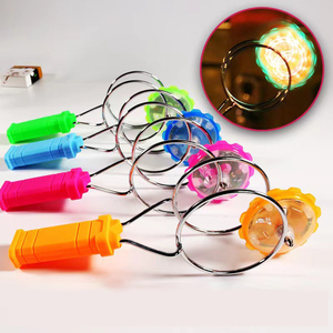 Hot bán ánh sáng lên tay con quay hồi chuyển đồ chơi cổ điển sáng tạo chuyển động tay dẫn từ <span class=keywords><strong>Gyro</strong></span> đồ chơi cho trẻ em - Product Image 6