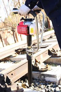 NDG-1 Équipement ferroviaire : Compacteur de ballast portable pour la maintenance des voies ferrées - Product Image 4