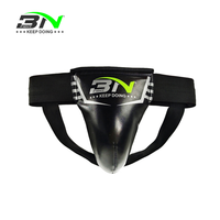 Protège-entrejambe classique confortable BN pour hommes - Équipement de protection pour MMA, Kickboxing, Muay Thai, Arts martiaux en cuir PU + Gel