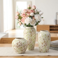 Hochwertiges Retro-Set im Neuen Chinesischen Stil: Blau-Weiße Porzellanvase Dreiteilig, Hergestellt in China, für Wohn- und Esszimmer, Blumenarrangement, Heimdekoration