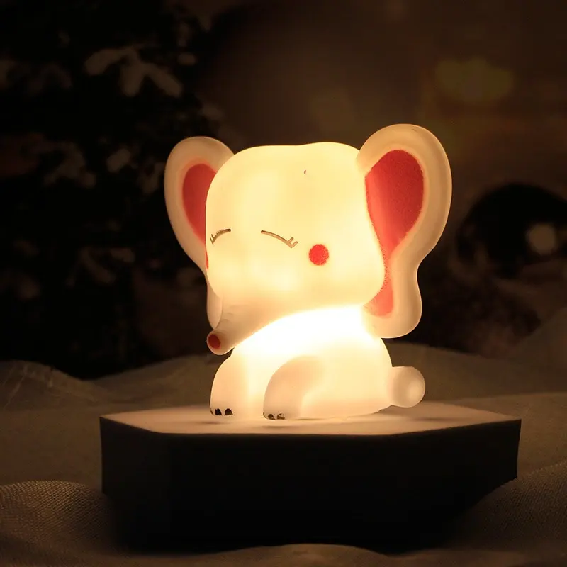 Personalizado Silicone vinil cartoon forma lâmpada de poupança de energia, bateria lâmpada infantil Desk Lamp, Led 3d Night Light