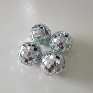 Meilleur prix d'usine pour la <span class=keywords><strong>décoration</strong></span> <span class=keywords><strong>de</strong></span> mini boule disco produite pour l'<span class=keywords><strong>action</strong></span> - Product Image 4