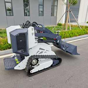 Un petit chargeur coulissant multifonctionnel monté sur chenilles adapté à la démolition intérieure sur les chantiers de construction - Product Image 6