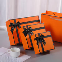 Emballage en carton imprimé personnalisé d'usine sac à main pour femmes boîte-cadeau cadeaux d'anniversaire boîtes de rangement avec nœud en ruban
