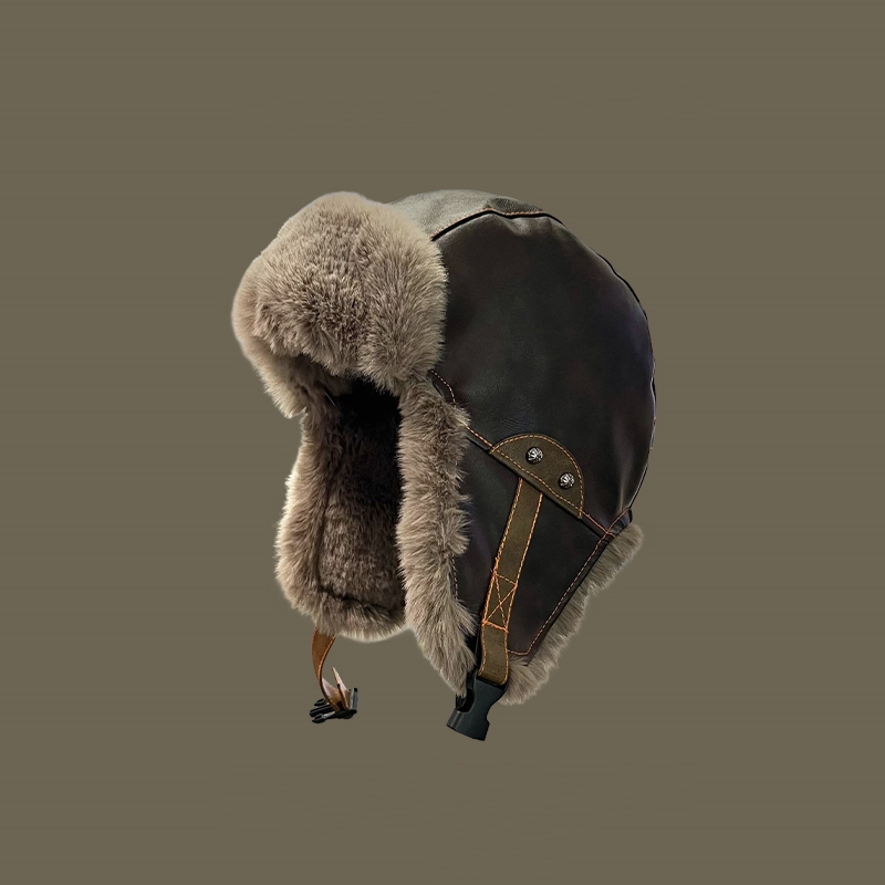 56 หมวกสีน้ำตาล