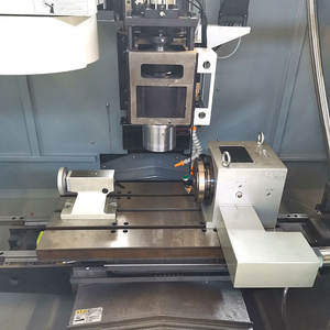 <span class=keywords><strong>Vmc</strong></span> 650 Centre d'usinage CNC vertical à 4 axes A9-3000 fraiseuse de perçage de profilés en aluminium BT40 contrôle Fanuc conique de broche - Product Image 4