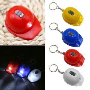 Llavero con Linterna LED Creativa en Forma de Bombilla y Abrebotellas, Personalizado al por Mayor - Product Image 6