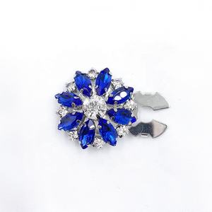 Directo de fábrica, joyería personalizada antigua, ropa de mujer, cubierta de botón de diamantes de imitación transparente para camisa - Product Image 4