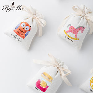 Ambientador para el hogar: Bolsita perfumada bordada a mano para colgar en el armario o coche, sachets de lino aromáticos para embalaje. - Product Image 5