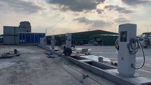 <span class=keywords><strong>Chargeur</strong></span> EV DC 160KW 240KW 320KW 480kW à double port, monté au sol, pour camions lourds, charge rapide - Product Image 5