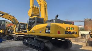 Excavatrice Komatsu PC300-7 d'occasion, 30 tonnes, moteur SAA6D114E, composants essentiels Kawasaki, faible nombre d'heures, modèle 2022, pour la construction à Shanghai - Product Image 2