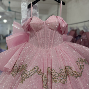 Vestido de Fiesta de Quinceañera Brillante Dy5932, Vestido Largo con Apliques de Encaje, Cuentas y Lazo de Tul, 100% Algodón, para Quince Años - Product Image 2